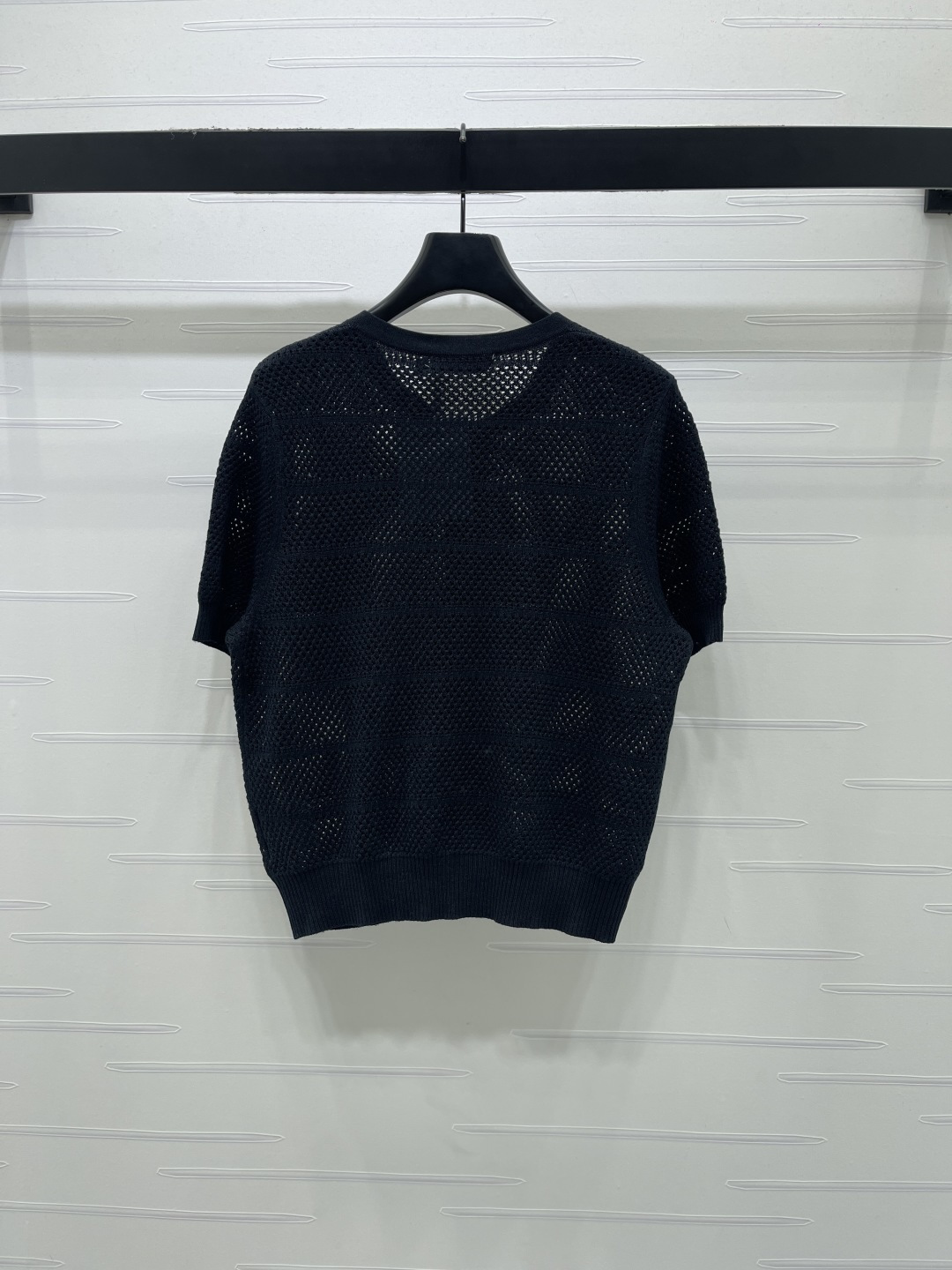 Women's short sleeves